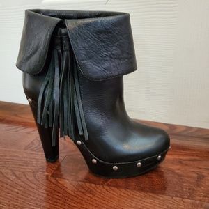 INC booties